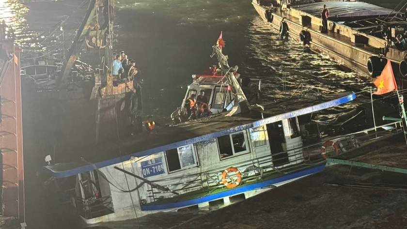 Vụ tàu du lịch gặp sự cố trên vịnh Hạ Long, lật tàu tìm người - Ảnh 4.