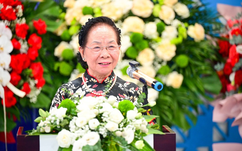 Giáo sư, Tiến sĩ Nguyễn Thị Doan phát biểu chúc mừng trường Đại học CMC. Ảnh: CMC Giáo sư, Tiến sĩ Nguyễn Thị Doan phát biểu chúc mừng trường Đại học CMC. Ảnh: CMC