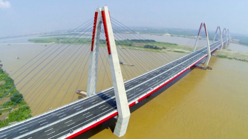 Tổ chức lại giao thông trên cầu Nhật Tân từ ngày 25/7 - Ảnh 1.