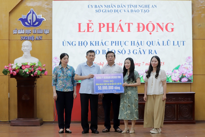 Ngành giáo dục Nghệ An phát động ủng hộ khắc phục hậu quả bão số 3 - Ảnh 4.