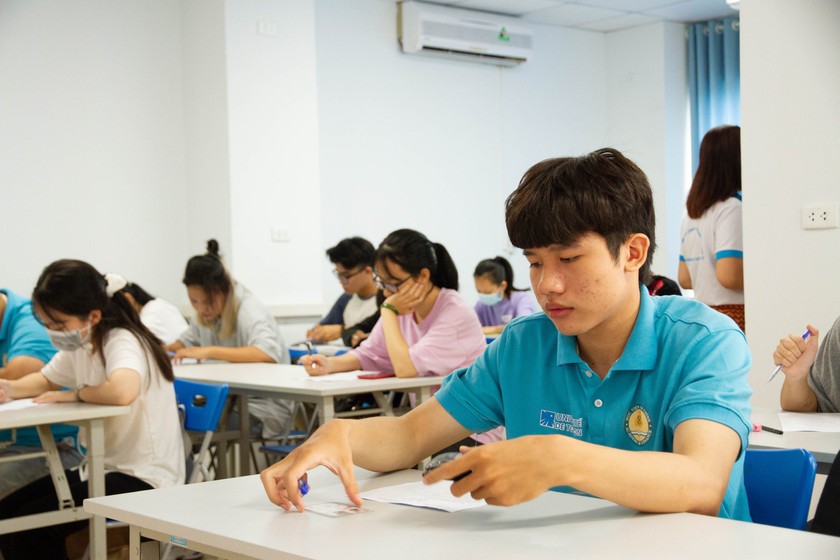 Dự kiến học phí Học viện Tài chính năm học 2025-2026: Thấp nhất 20 triệu đồng/năm - Ảnh 1.