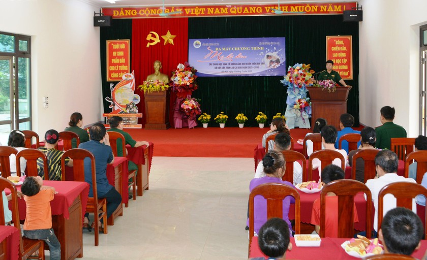 Ra mắt mô hình “Mẹ đỡ đầu” ở Đồn biên phòng Bát Xát - Ảnh 2.
