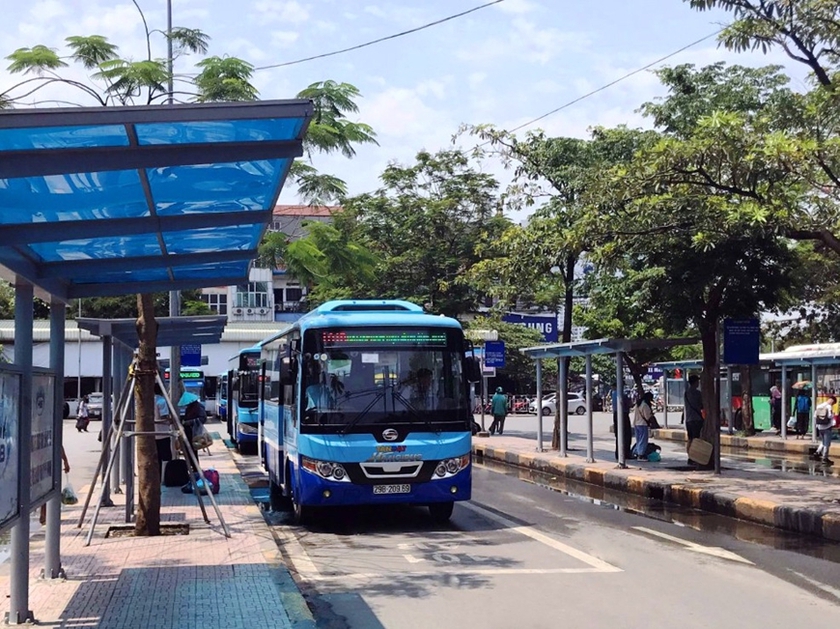 Hà Nội giảm tới 40% giá vé khi sử dụng vé liên thông phương tiện công cộng - Ảnh 1.