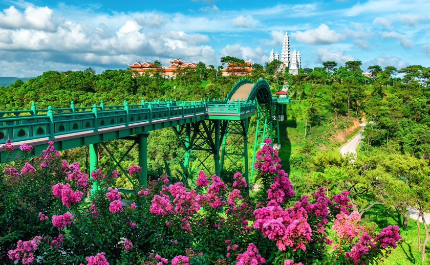 Quần thể tâm linh Bảo Hải Linh Thông Tự, chốn yên bình giữa lòng Quảng Ninh - Ảnh 7.
