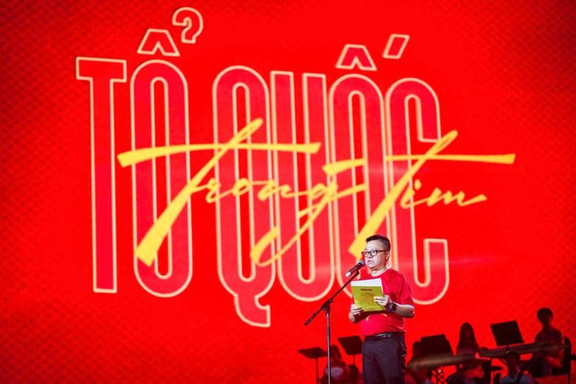 Khoảng 5 vạn người dân rộn ràng với concert quốc gia "Tổ quốc trong tim" - Ảnh 2.