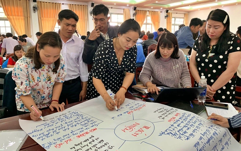 Cần tăng mạnh phụ cấp và giảm định mức tiết dạy cho tổ trưởng chuyên môn - Ảnh 1.
