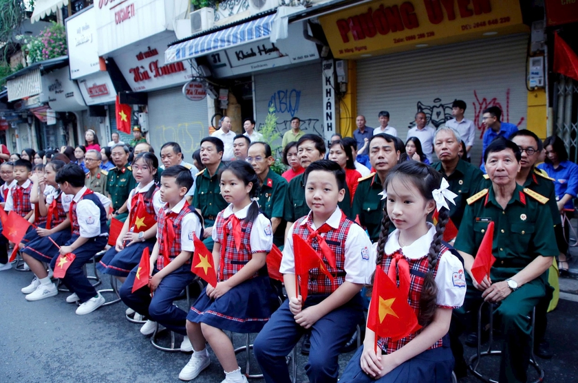 Di tích 48 Hàng Ngang - nơi Chủ tịch Hồ Chí Minh khởi thảo “Tuyên ngôn độc lập” chính thức mở cửa - Ảnh 4.