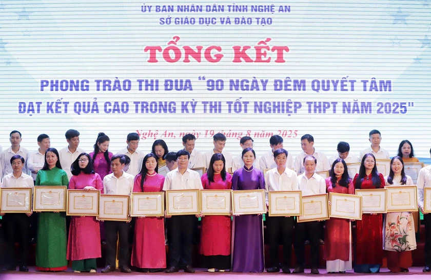 Nghệ An tự hào tổng kết phong trào 90 ngày đêm thi đua học tập - Ảnh 5.