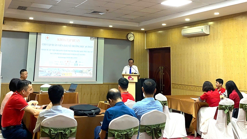 Tập huấn về Trường học an toàn: Mang lợi ích cho hơn 14.000 học sinh, giáo viên và phụ huynh - Ảnh 1.
