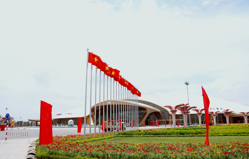 Chi tiết 20 tuyến buýt mới tăng cường kết nối với Trung tâm Triển lãm Việt Nam - Ảnh 2.