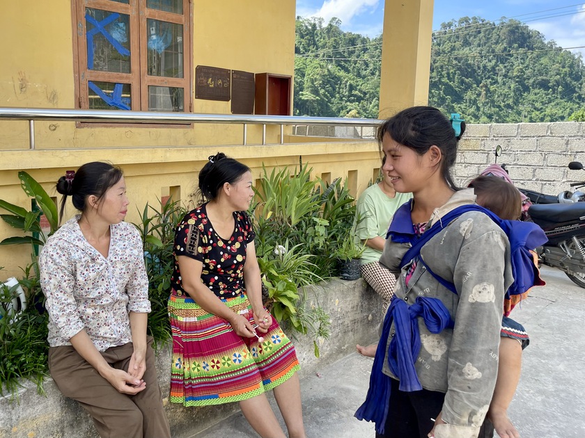 Khánh thành tường bao và tặng quà cho điểm trường mầm non vùng cao Lũng Hoài - Ảnh 11.