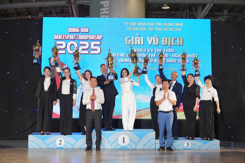Nhiều điểm mới tại Giải Vô địch Khiêu vũ thể thao và các loại hình nghệ thuật tỉnh Quảng Ninh 2025- Ảnh 5.