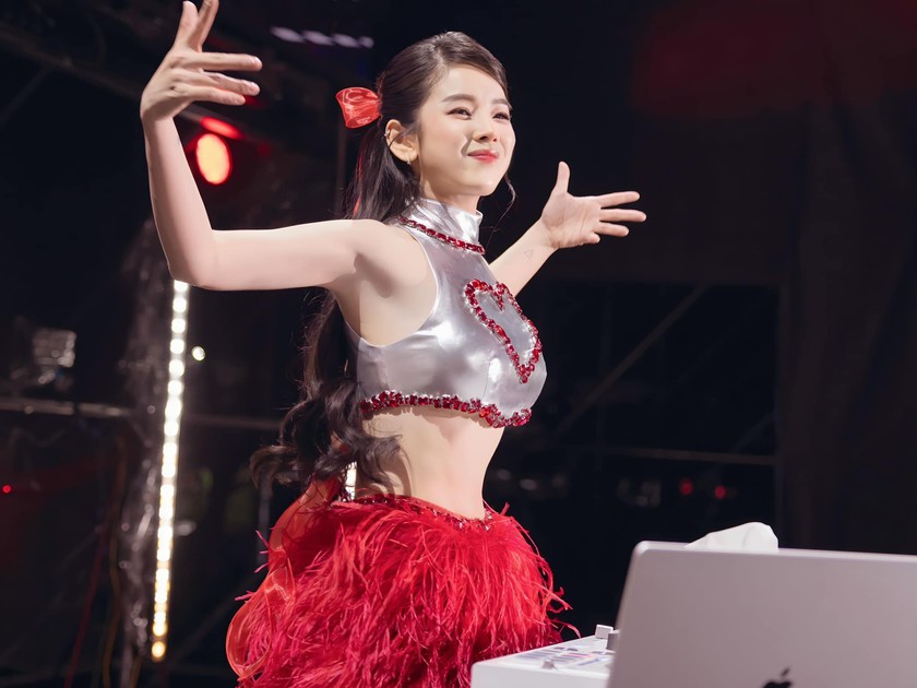 Chờ màn biến hóa của "phù thủy âm nhạc" DJ Mie tại thành phố Thiên Niên Kỷ- Ảnh 2.