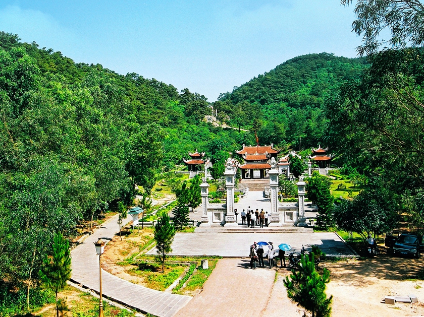 Khu di tích quôc gia đăc biêt Côn Sơn - Kiếp Bạc, những giá trị văn hoá - lịch sử vượt thời gian - Ảnh 4.