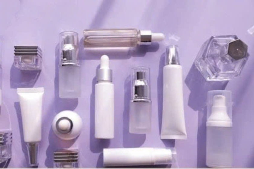 Phát hiện một số sản phẩm mỹ phẩm sản xuất trong nước xếp vào nhóm thuốc diệt côn trùng - Ảnh 1.