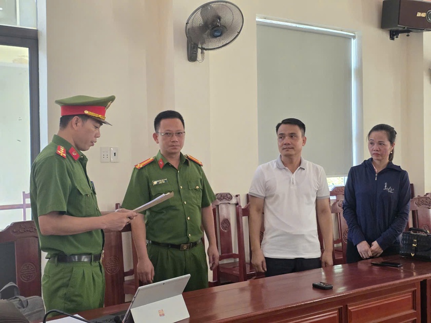 Khởi tố hiệu trưởng và giáo viên nâng khống điểm cho thí sinh thi vào lớp 10 tại Thanh Hóa- Ảnh 1.