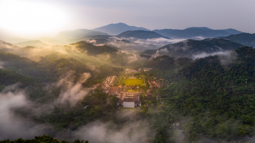 Quảng Ninh: Công bố giá trị nổi bật toàn cầu của Di sản thế giới Yên Tử - Vĩnh Nghiêm, Côn Sơn, Kiếp Bạc - Ảnh 3.