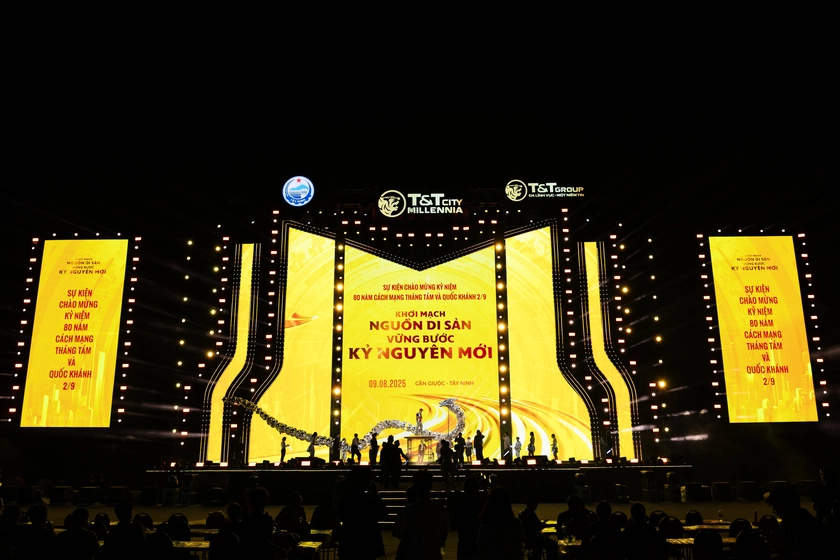 “Bật mí” những hình ảnh đầu tiên về đại nhạc hội tại TP Thiên niên kỷ T&T City Millennia - Ảnh 7.