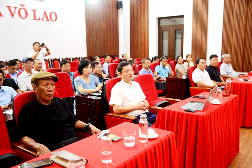 Lào Cai mở trại sáng tác văn học, nghệ thuật đầu tiên về xã Võ Lao, sau khi vận hành chính quyền 2 cấp - Ảnh 3.