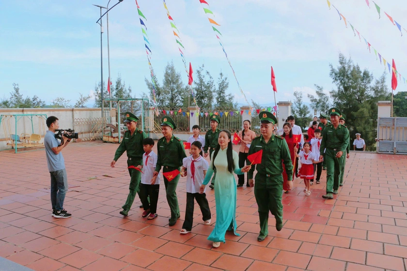 Quảng Ninh: Hoàn thành nhiều tiêu chí để năm học mới thành công - Ảnh 3.