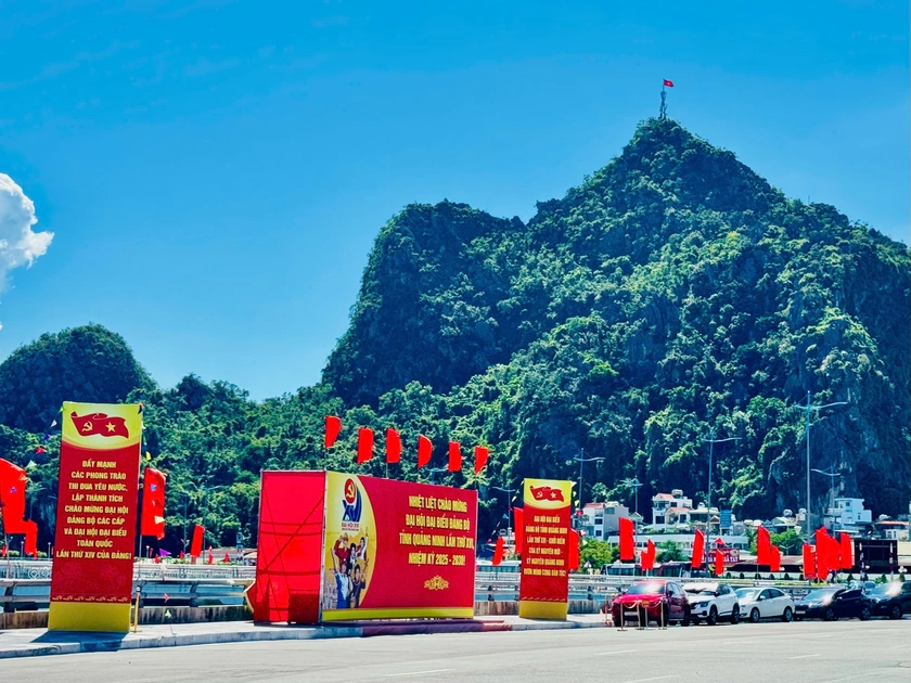 Quảng Ninh: Rực rỡ cờ hoa hướng về Đại hội Đại biểu Đảng bộ tỉnh - Ảnh 6.