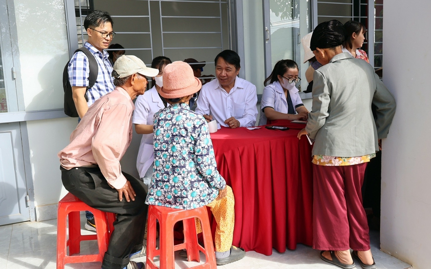 Bộ Y tế yêu cầu xác minh việc thực hiện tán sỏi cho người bệnh bằng máy đã hỏng - Ảnh 1.