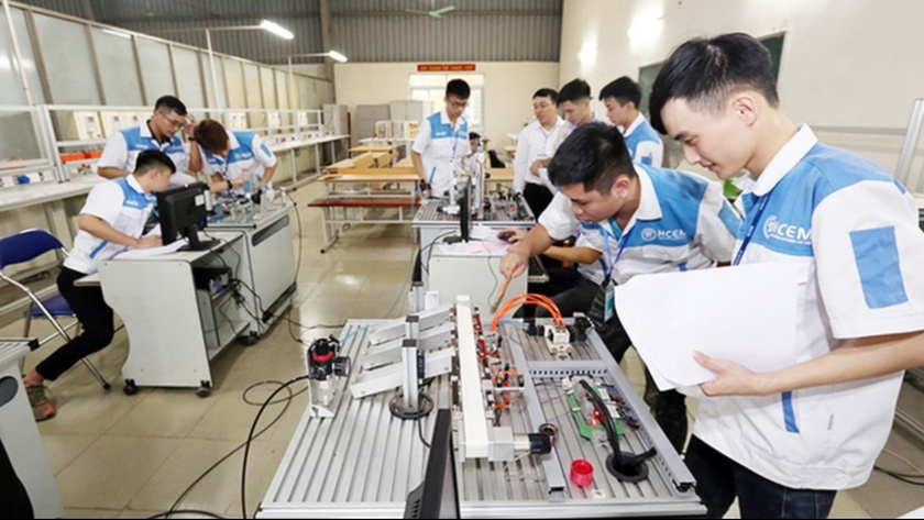 Định hướng sắp xếp đơn vị sự nghiệp công lập: Tối đa mỗi tỉnh, thành phố không quá 3 trường dạy nghề  - Ảnh 1.
