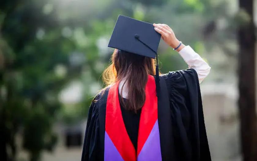 Việc không giới hạn nguyện vọng đại học dễ xảy ra tình trạng “rải nguyện vọng” — thí sinh đăng ký nhiều mà có thể không theo học. Ảnh minh họa: IT