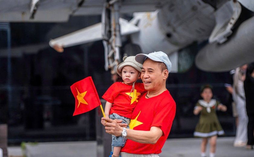 Quảng Ninh hút khách dịp Quốc khánh 2/9 - Ảnh 5.