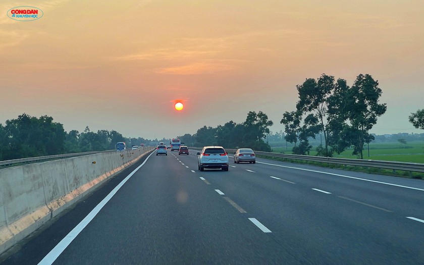 Cao tốc Pháp Vân - Cầu Giẽ; Hà Nội - Hải Phòng chính thức cấm xe tải vào làn 1 - Ảnh 1.