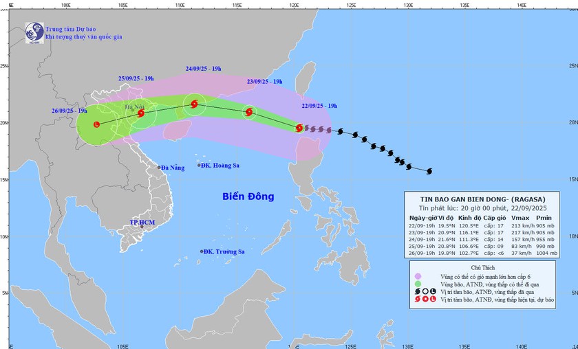Hơn 300.000 cán bộ chiến sĩ, dân quân tự vệ cùng 8.000 phương tiện, 6 máy bay sẵn sàng ứng phó siêu bão RAGASA - Ảnh 2.