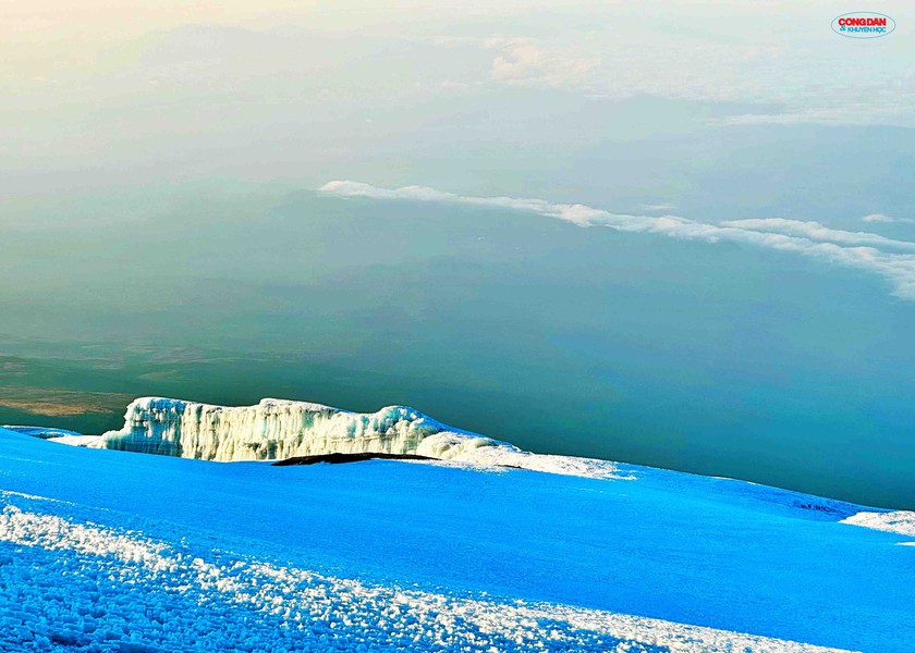 Đường lên đỉnh Kilimanjaro: Lời thì thầm từ "Nóc nhà châu Phi" - Ảnh 26.