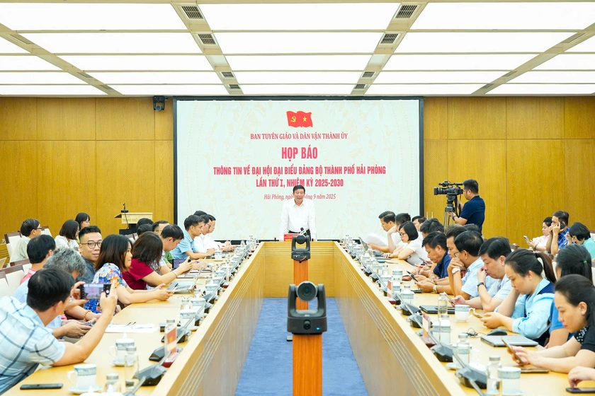 Đại hội đại biểu Đảng bộ Hải Phòng, Đại hội số cấp tỉnh, thành phố đầu tiên trong cả nước - Ảnh 1.