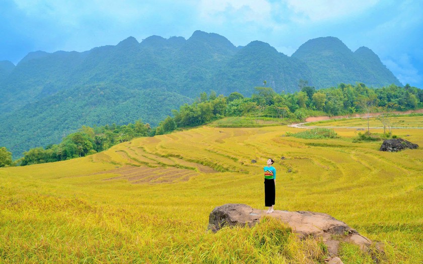 Đa dạng sản phẩm du lịch góp phần thúc đẩy ngành công nghiệp "không khói" Thanh Hoá phát triển - Ảnh 5.