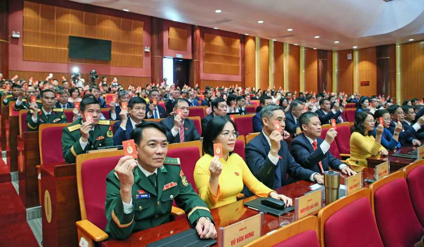 Quảng Ninh:  Phấn đấu trở thành thành phố trực thuộc Trung ương trước năm 2030 - Ảnh 2.