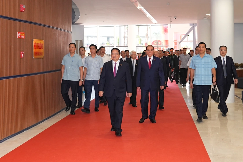 Thủ tướng dự Khai mạc Đại hội đại biểu Đảng bộ thành phố Hải Phòng lần thứ I, nhiệm kỳ 2025 - 2030 - Ảnh 1.