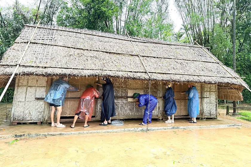 Cảnh báo sạt lở đất, lũ quét trên địa bàn 50 xã ở Nghệ An - Ảnh 4.