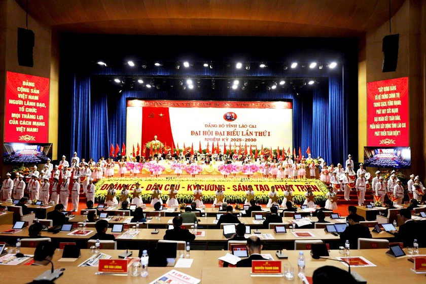 Khai mạc Đại hội đại biểu Đảng bộ tỉnh Lào Cai lần thứ I, nhiệm kỳ 2025 - 2030- Ảnh 5.