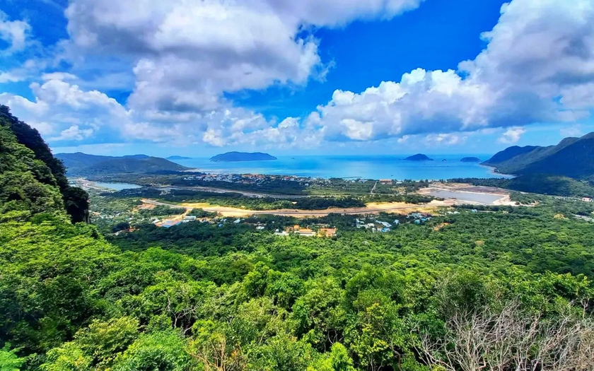 Du lịch Việt Nam - điểm sáng hoà bình với viên ngọc ẩn cuốn hút Côn Đảo - Ảnh 3.