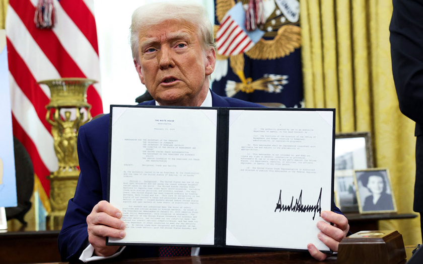 Sau 7 tháng nhậm chức, ông Trump đã áp thuế nhập khẩu lên hầu hết đối tác thương mại, với mức 10%-50%. Ảnh: bworldonline Sau 7 tháng nhậm chức, ông Trump đã áp thuế nhập khẩu lên hầu hết đối tác thương mại, với mức 10%-50%. Ảnh: bworldonline