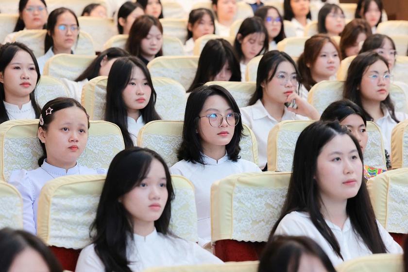 Đại học mở ng&agrave;nh Tr&iacute; tuệ nh&acirc;n tạo, nối tiếp xu thế mở ng&agrave;nh mới li&ecirc;n quan c&ocirc;ng nghệ, dữ liệu  - Ảnh 1.