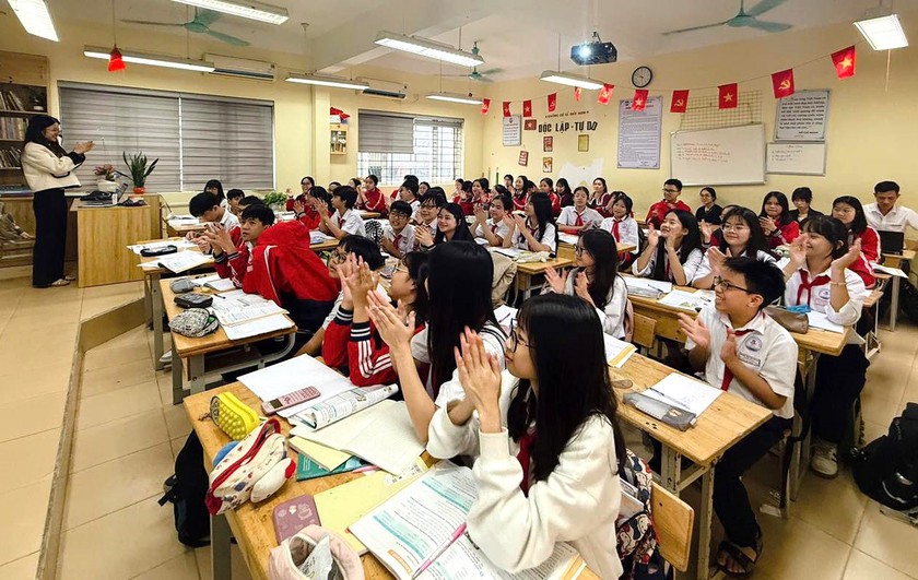 Đề xuất gi&aacute;o dục phổ th&ocirc;ng tổ chức th&agrave;nh 2 giai đoạn - Ảnh 1.