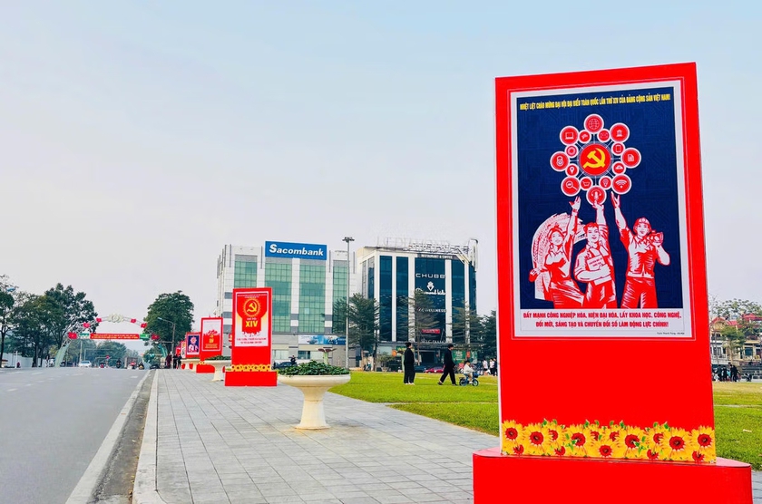 L&agrave;o Cai rực rỡ cờ hoa ch&agrave;o mừng Đại hội Đảng to&agrave;n quốc lần thứ XIV - Ảnh 6.