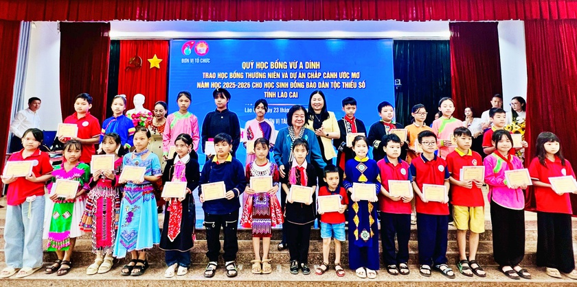 8 sự kiện nổi bật, dấu ấn đậm n&eacute;t của khuyến học L&agrave;o Cai năm 2025 - Ảnh 3.