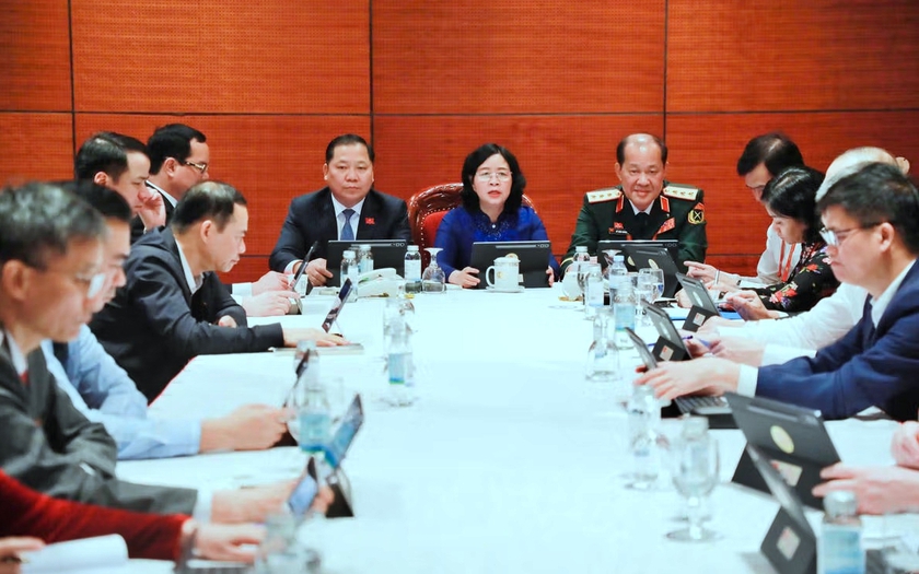 Đại biểu MTTQ, c&aacute;c đo&agrave;n thể Trung ương thảo luận Văn kiện Đại hội XIV của Đảng - Ảnh 1.