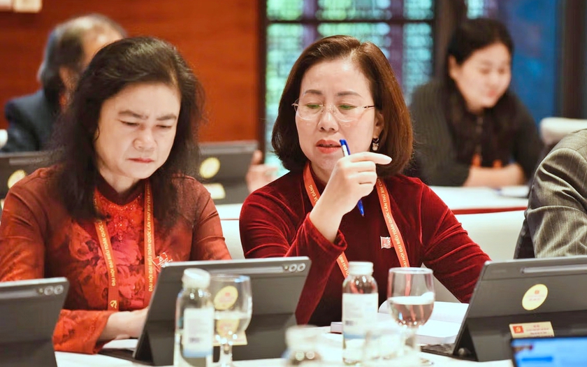 Đại biểu MTTQ, c&aacute;c đo&agrave;n thể Trung ương thảo luận Văn kiện Đại hội XIV của Đảng - Ảnh 3.