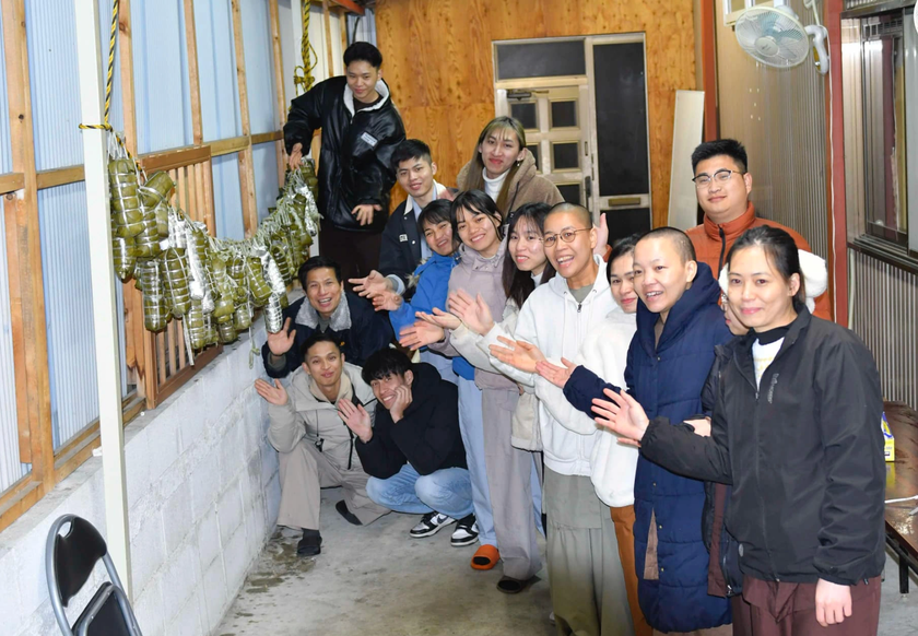 Người Việt đón Tết 2026 ở nước ngoài như thế nào? - Ảnh 3.