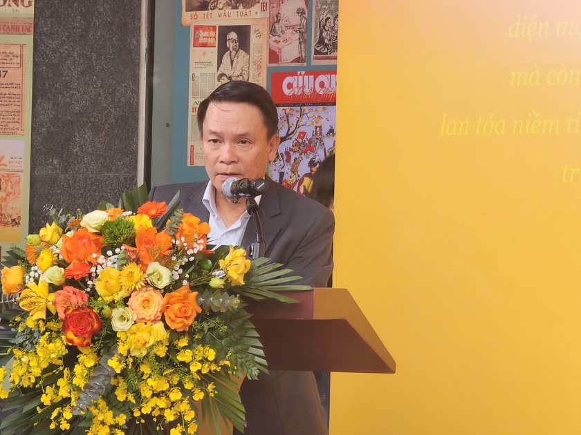 "Từ trang b&aacute;o đến trang sử", k&yacute; ức b&aacute;o ch&iacute; h&ograve;a c&ugrave;ng m&ugrave;a xu&acirc;n d&acirc;n tộc - Ảnh 2.