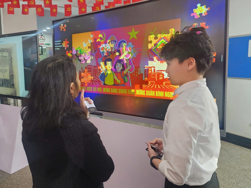 "Từ trang b&aacute;o đến trang sử", k&yacute; ức b&aacute;o ch&iacute; h&ograve;a c&ugrave;ng m&ugrave;a xu&acirc;n d&acirc;n tộc - Ảnh 10.