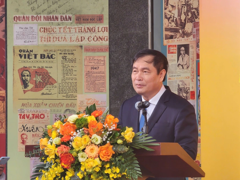 "Từ trang b&aacute;o đến trang sử", k&yacute; ức b&aacute;o ch&iacute; h&ograve;a c&ugrave;ng m&ugrave;a xu&acirc;n d&acirc;n tộc - Ảnh 3.